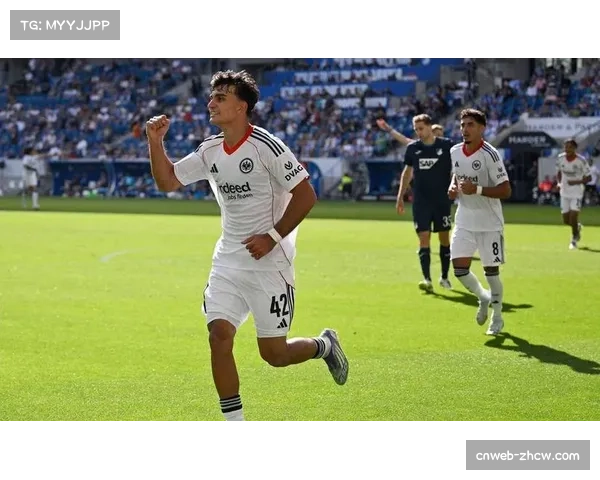 法兰克福前锋伯克特攻入6球 成球队头号射手